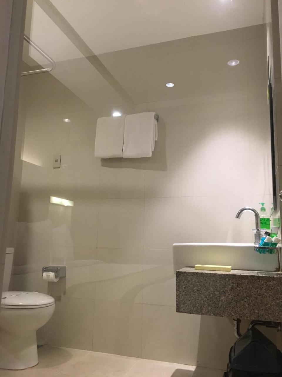 Hotel Wisata Niaga Purwokerto Εξωτερικό φωτογραφία