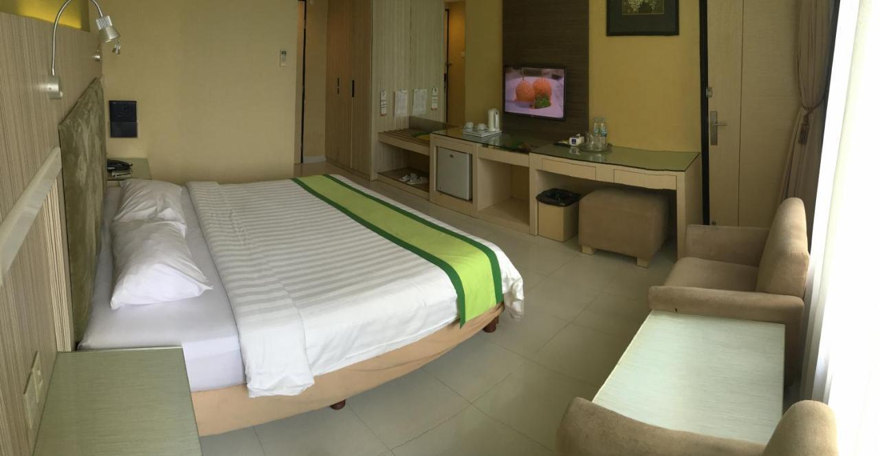 Hotel Wisata Niaga Purwokerto Εξωτερικό φωτογραφία