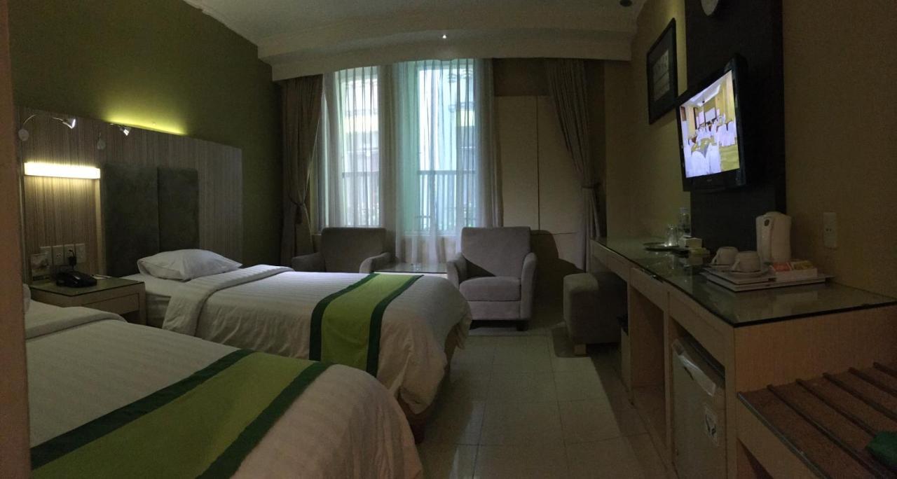 Hotel Wisata Niaga Purwokerto Εξωτερικό φωτογραφία