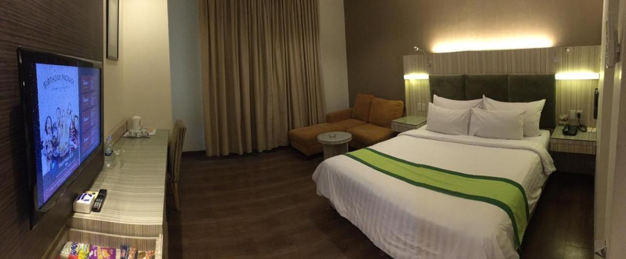 Hotel Wisata Niaga Purwokerto Εξωτερικό φωτογραφία