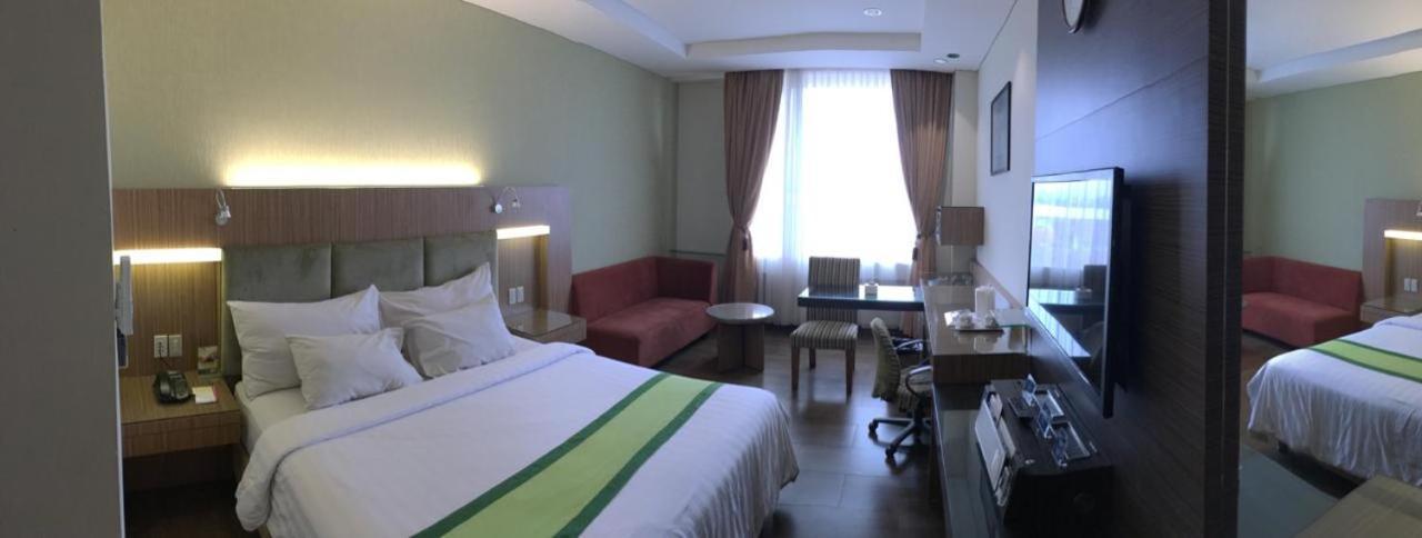 Hotel Wisata Niaga Purwokerto Εξωτερικό φωτογραφία